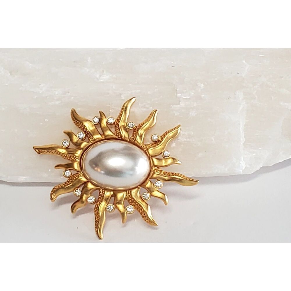 Vintage Brooch JJ Jonette Pin Signed Sunburst Large Jelly Belly Faux Pearl Gold